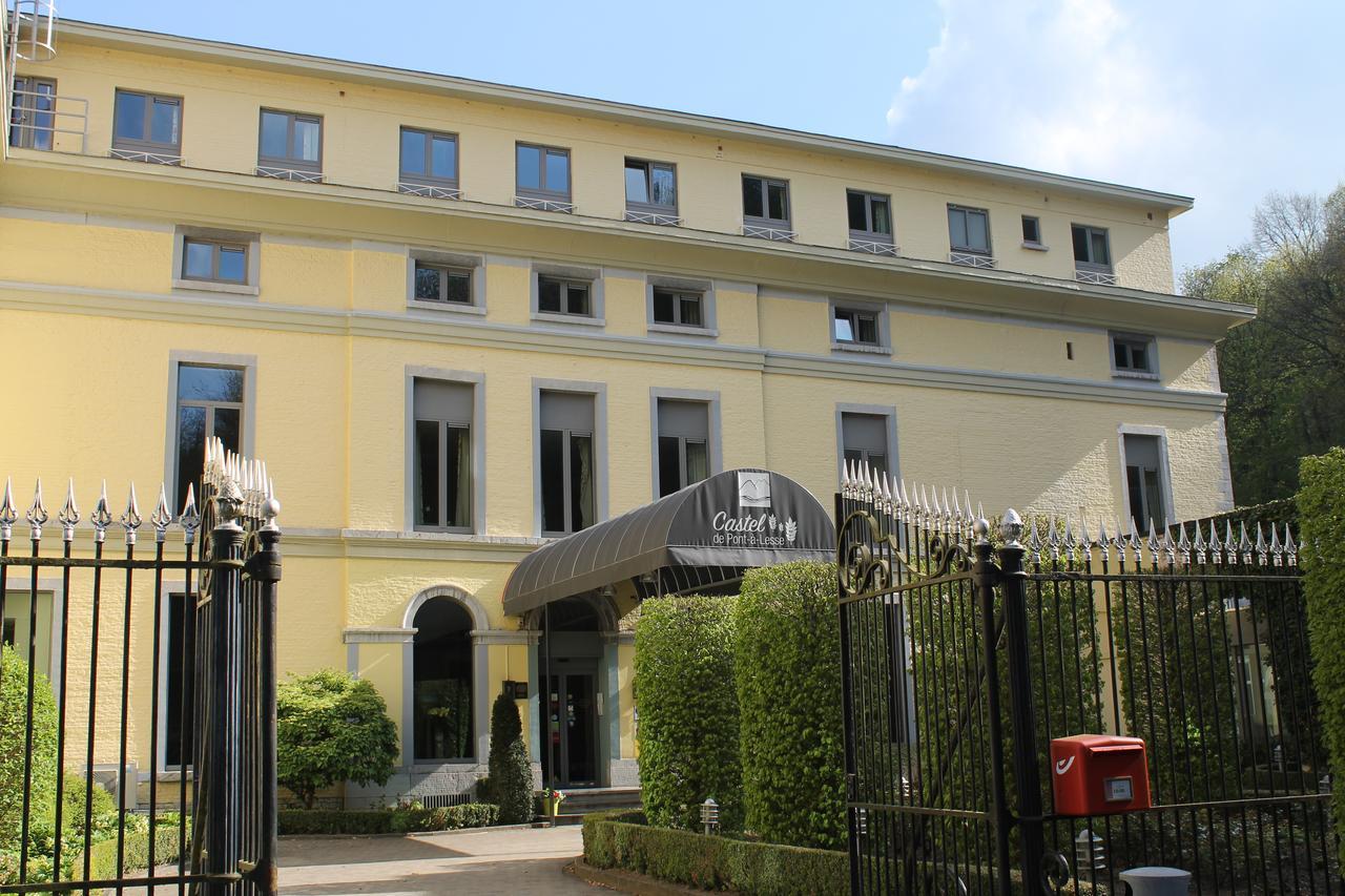 Castel De Pont-A-Lesse Hotel Dinant Exterior photo